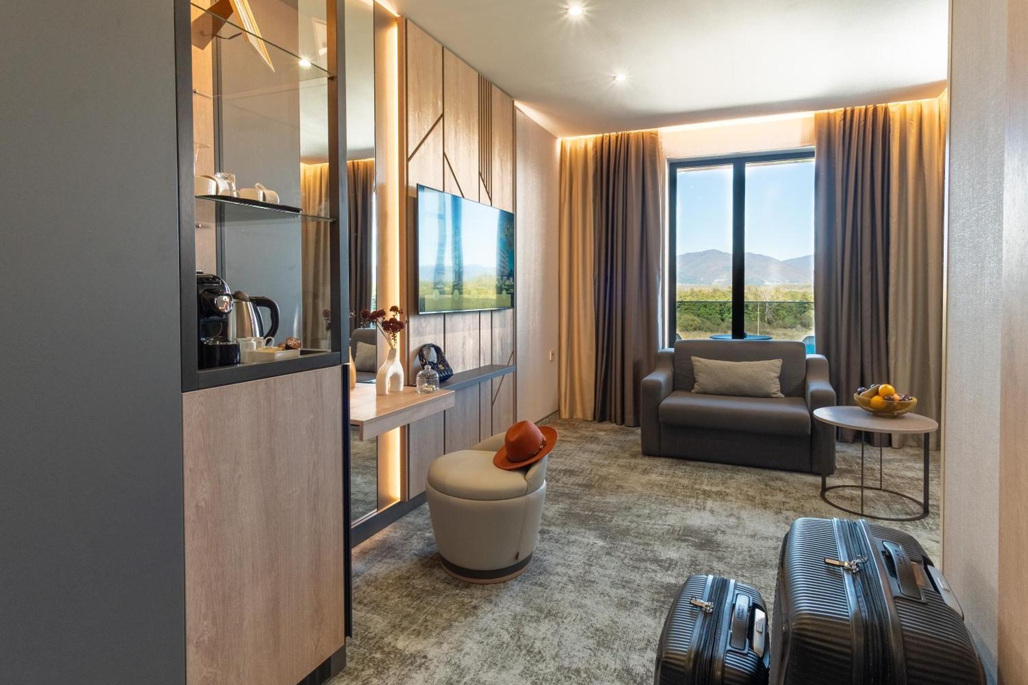 Atmosphere Balneo Hotel & Spa 帕维尔巴尼亚 外观 照片