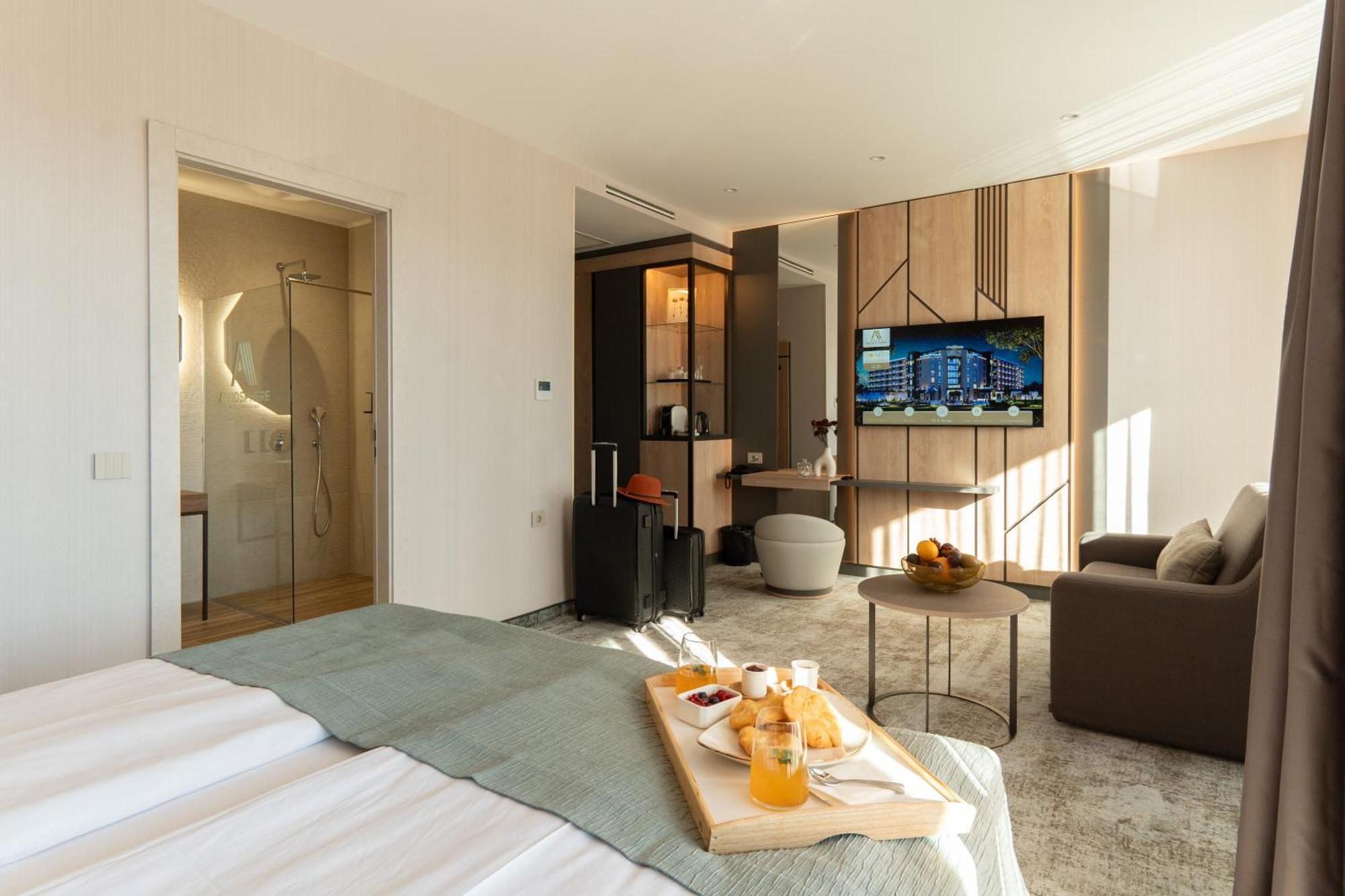 Atmosphere Balneo Hotel & Spa 帕维尔巴尼亚 外观 照片